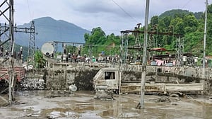 নেপালে বন্যা: বাংলাদেশে বিদ্যুৎ রপ্তানি বন্ধ