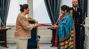 নিউ জিল্যান্ডে দেশের প্রথম আবাসিক হাই কমিশনারের পরিচয়পত্র পেশ