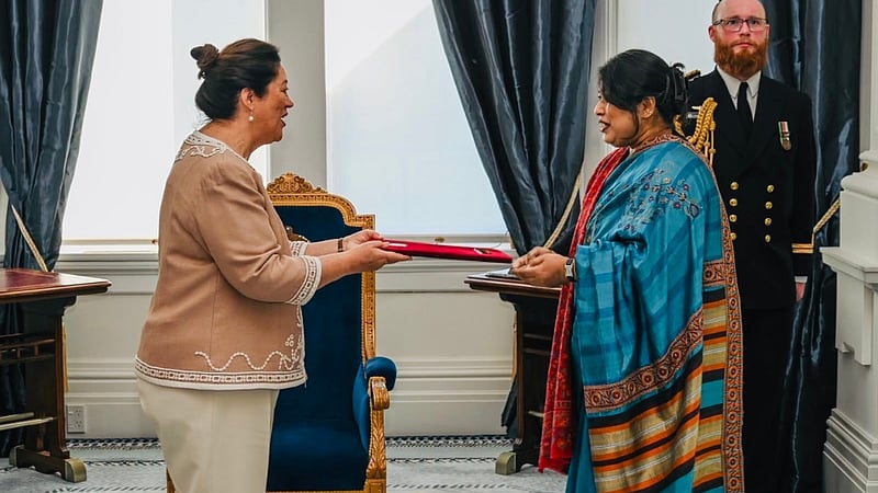 নিউ জিল্যান্ডে দেশের প্রথম আবাসিক হাই কমিশনারের পরিচয়পত্র পেশ