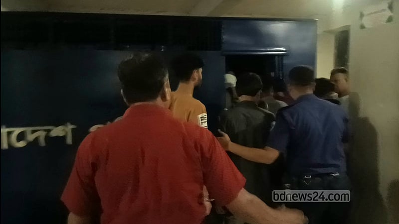 শিশু মৃত্যু: নোয়াখালীতে চক্ষু হাসপাতালের এমডি কারাগারে, তদন্ত কমিটি