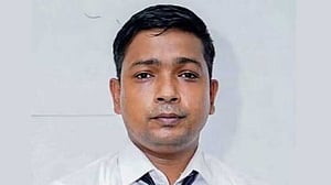 পঞ্চগড়ে নিষিদ্ধ ঘোষিত ছাত্রলীগের সাবেক কেন্দ্রীয় নেতা গ্রেপ্তার