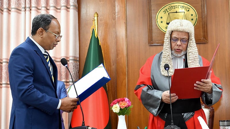 শপথ নিলেন পিএসসির নতুন চেয়ারম্যান