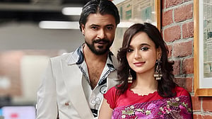 রাজ-সাবিলাকে নিয়ে ‘কানাভুলা প্যারাডক্স’, পরিচালনায় দুই নির্মাতা