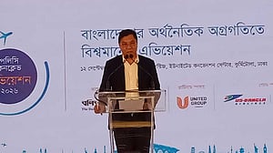 এভিয়েশন ও পর্যটনকে একসঙ্গে এগিয়ে নেওয়ায় জোর দেওয়া হচ্ছে: বিমানমন্ত্রী
