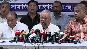 গ্যাস সংকট নিয়ে বিরোধী দল জনগণকে বিভ্রান্ত করছে: রিজভী