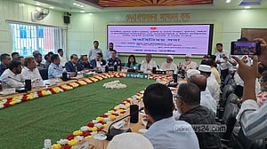 সাতক্ষীরা বিচার বিভাগের সমস্যা দ্রুত সমাধানের আশ্বাস আইনমন্ত্রীর