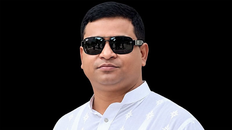 ছাত্র-জনতার মিছিলে হামলা: সাভারে হত্যা মামলায় যুবলীগ নেতা গ্রেপ্তার