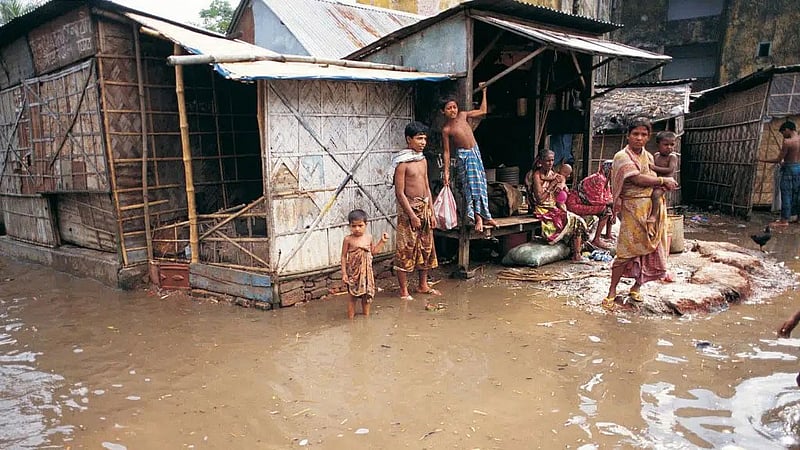 জলবায়ু পরিবর্তন: ঢাকা, কলকাতার মত শহরের মানুষ বাস্তুচ্যুতির ঝুঁকিতে, জানাল জাতিসংঘ