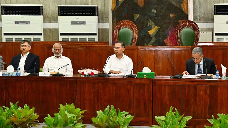 সৌরবিদ্যুতের যন্ত্রপাতি আমদানিতে শুল্ক-করে ৬ মাসের ছাড়