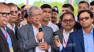 সংঘাত পরিহার করে সম্প্রীতির রাজনীতি গড়ার আহ্বান রাষ্ট্রপতির