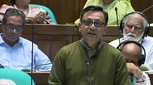 দেশে ৩ বছরে বন্ধ হয়েছে ৪০২ পোশাক কারখানা: বাণিজ্যমন্ত্রী