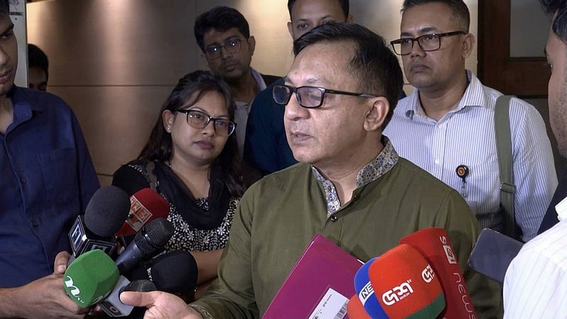 সয়াবিন তেলের দাম বাড়ানোর যে ব্যাখ্যা দিলেন বাণিজ্যমন্ত্রী