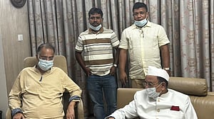 বাসায় ফিরেছেন জ্বালানিমন্ত্রী, থাকতে হবে ‘বিশ্রামে’