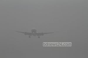 ঘন কুয়াশা: কলকাতা ও সিলেটে নামল ঢাকার ৬ ফ্লাইট