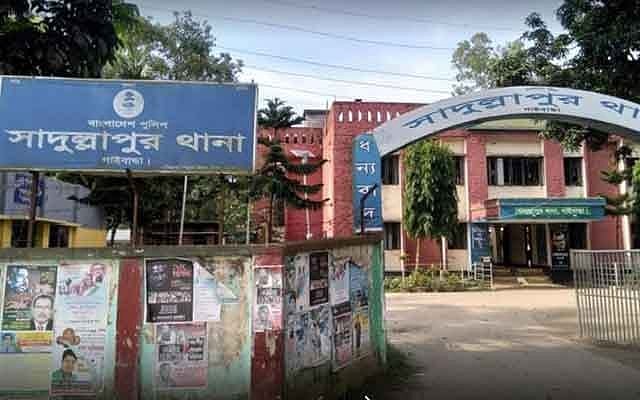 নির্মাণাধীন ভবনের ছাদে রডে গেঁথে ছিল শিশুর লাশ