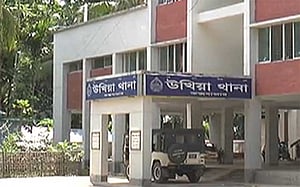 উখিয়ায় পৃথক স্থানে দুই সহকর্মীর ঝুলন্ত লাশ, পুলিশের ধারণা ‘আত্মহত্যা’