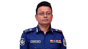 সিআইডির সাবেক প্রধান মোহাম্মদ আলীর দেশত্যাগে নিষেধাজ্ঞা