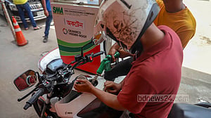 তেলের দাম বৃদ্ধির উদ্যোগ ‘প্রশংসনীয়’, বলছে পাম্প মালিক সমিতি