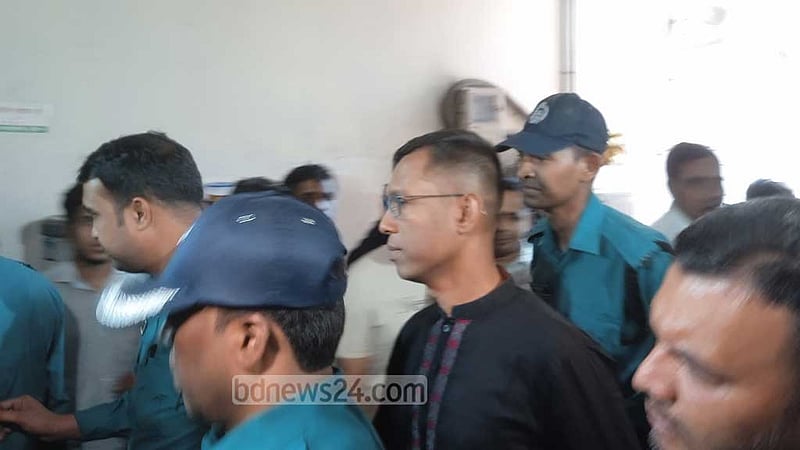 পৌনে ৪ বছর পর মুক্তি পেলেন বাবুল আক্তার