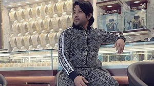 পুলিশ হত্যা মামলায় সেই আরাভ খানের যাবজ্জীবন
