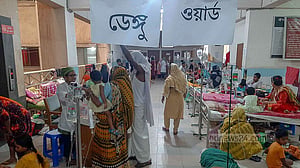 ডেঙ্গু: হাসপাতালে আরও ১১ জন
