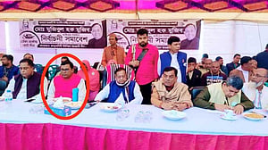 সাবেক আমলা কিবরিয়ার ৫ ব্যাংক হিসাব অবরুদ্ধের আদেশ