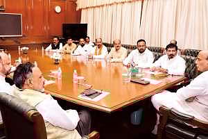 রাজনাথের সঙ্গে বৈঠকে আবার নাগরিকত্ব বিলের বিরোধিতা অগপ নেতাদের