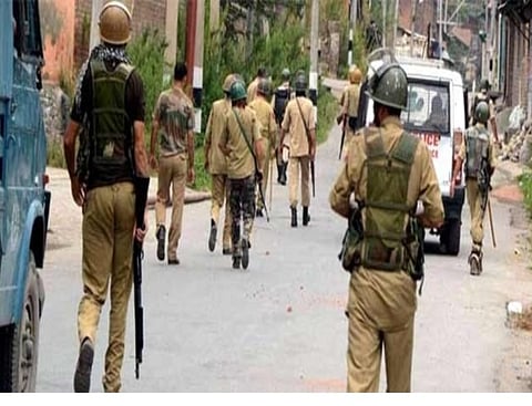 বারামুল্লায় নিরাপত্তারক্ষীদের সঙ্গে সংঘর্ষে নিহত ৫ জঙ্গি