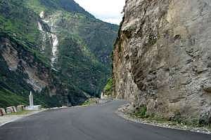 গুয়াহাটি-তাওয়াঙের মধ্যে সড়ক নির্মাণের প্ৰস্তাব বি ডি মিশ্ৰ-র