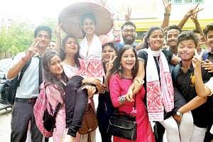 গুয়াহাটি কমার্স কলেজের সুনাম ধরে রাখল প্ৰতীক্ষা,মৃত্তিকা