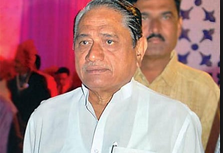 হৃদরোগে আক্ৰান্ত হয়ে মারা গেলেন মহারাষ্ট্ৰের কৃষিমন্ত্ৰী