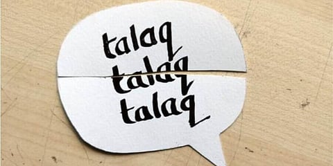 মাত্ৰ ৩০ টাকা চেয়ে স্বামীর প্ৰহার ও তিন তালাক শুনতে হলো নয়ড়ার এক মহিলাকে