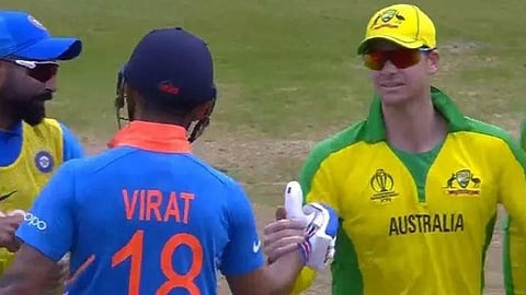 বিশ্বকাপে স্মিথের প্ৰতি সৌজন্যের জন্য আইসিসি স্পিরিট অফ ক্ৰিকেট অ্যাওয়ার্ড পেলেন কোহলি