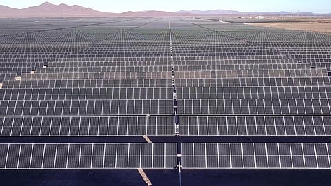 A 200MW/1GWh battery has been allowing solar energy to shift to night hours, reducing the project’s CO₂ impact. Image Credit/source: ACCIONA ENERGY 