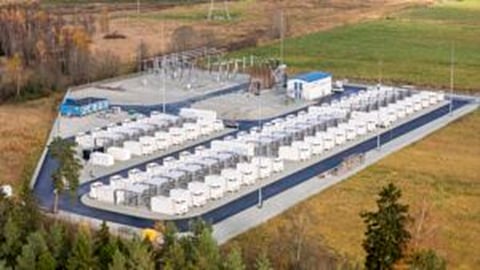 The 200MW, 400MWh Hertz complex stands as the Baltic region’s first energy storage project financed solely by battery revenue. Image Credit/Source: Evecon 