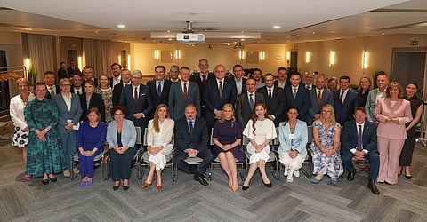 Officials and energy sector representatives sign the EU’s first tripartite energy storage agreement, highlighting 30–35 GW of new storage commitments across 22 Member States.