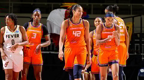 The Sun square off against the Fever tonight.