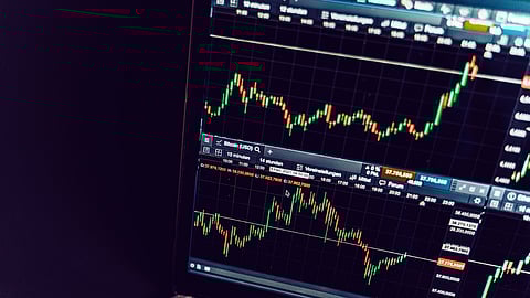 FT: Emerging markets roar back with biggest stock rally in 15 years