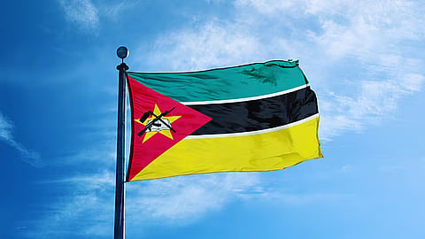 Paula Slier: Red lights from Mozambique, whose trouble never stays there
