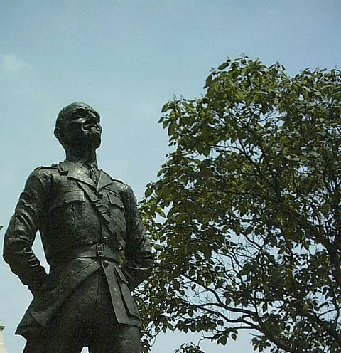 The statue of Jan Smuts in Parliament Square, London 