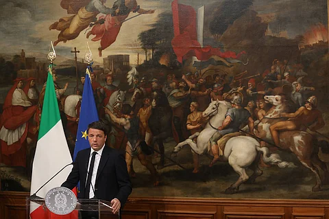 Matteo Renzi, Italy's prime minister, speaks at a news conference following the constitutional reform referendum results in Rome, Italy. Renzi resigned in the early hours of Monday after accepting defeat in a constitutional referendum he'd staked his job on. Photographer: Chris Ratcliffe/Bloomberg