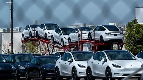  Tesla faces losing its EV market dominance in America