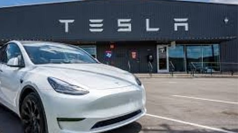 Tesla’s South Africa launch delayed, refund issues persist