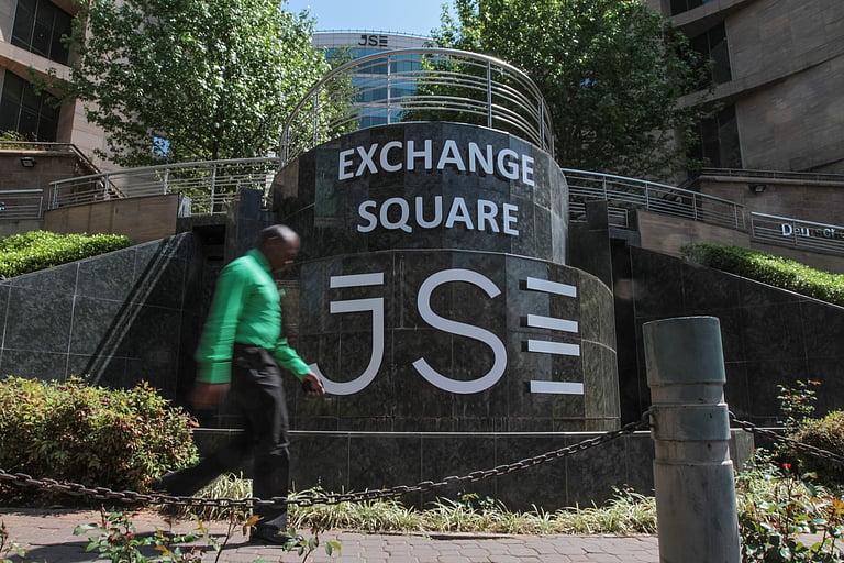 Leila Reddy JSE Group CEO Leila Fourie retires, Valdene Reddy named as successor
