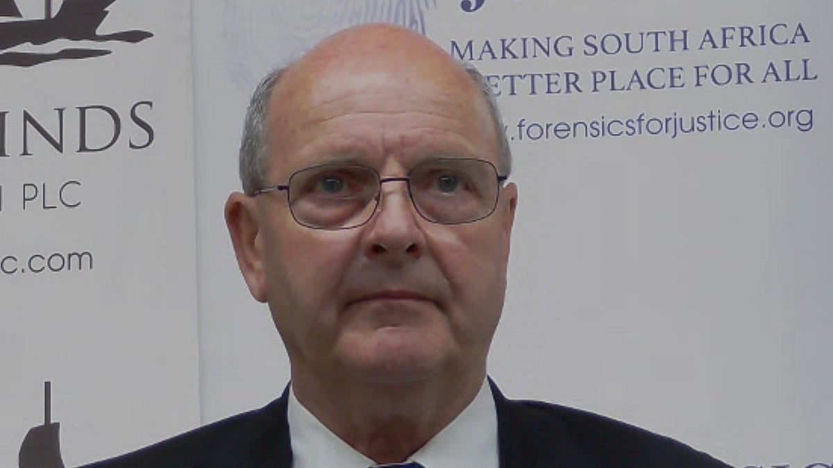 Paul O'Sullivan: Ramaphosa set up, must not abandon SA by resigning