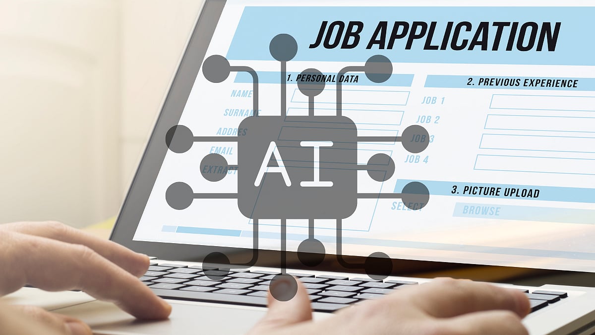 🔒 Using AI for job applications: Does it help you get hired?