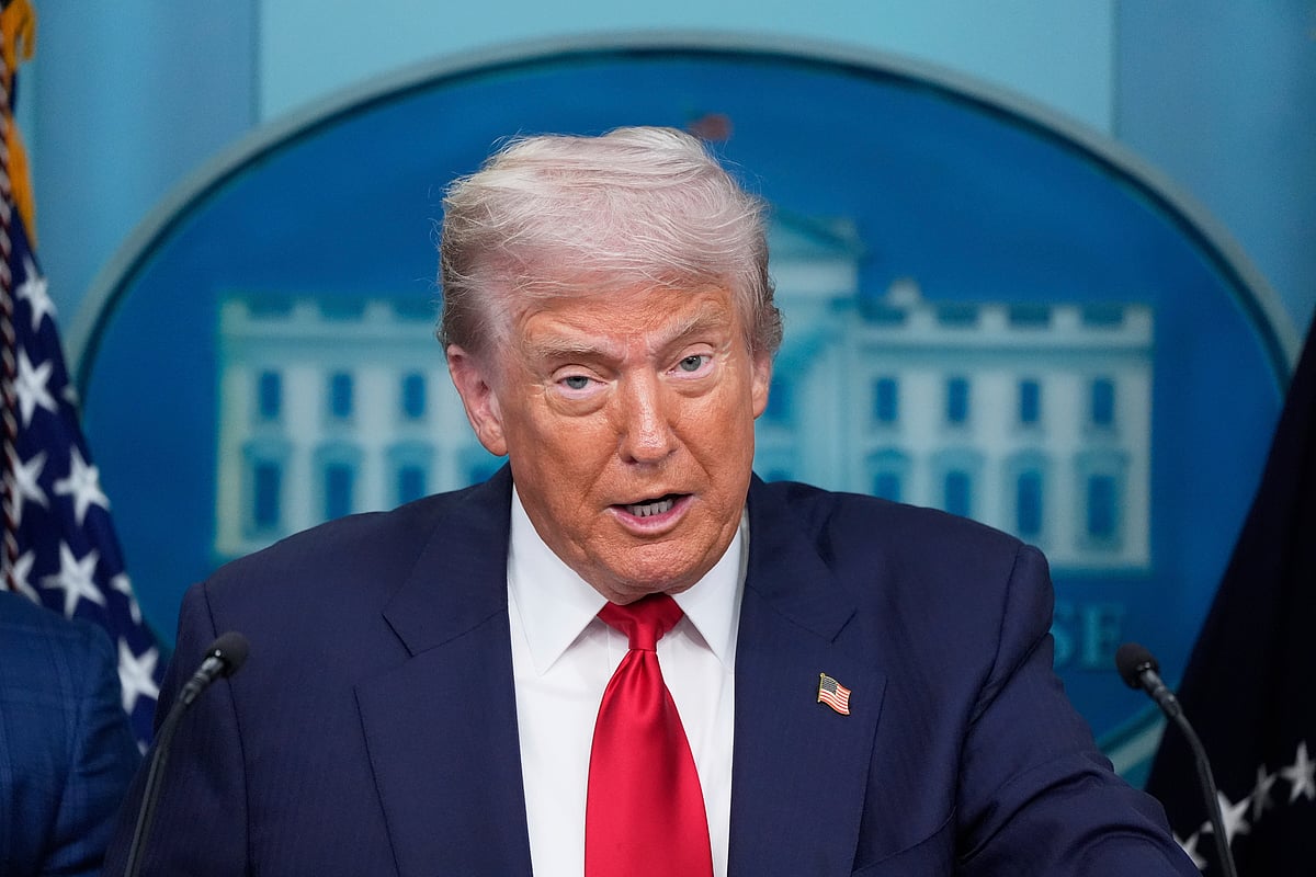 White House Defends $100K H-1B Fee Amid Lawsuits, Citing 'Fraud' article image