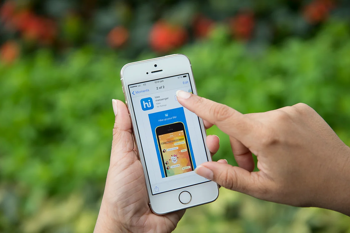 The download page for the Hike Messenger chat application (Photographer: Brent Lewin/Bloomberg)