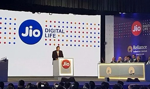 <div class="paragraphs"><p>Mukesh Ambani speaks at the Reliance AGM (Photographer: Sajeet Manghat/BQ Prime)</p></div>