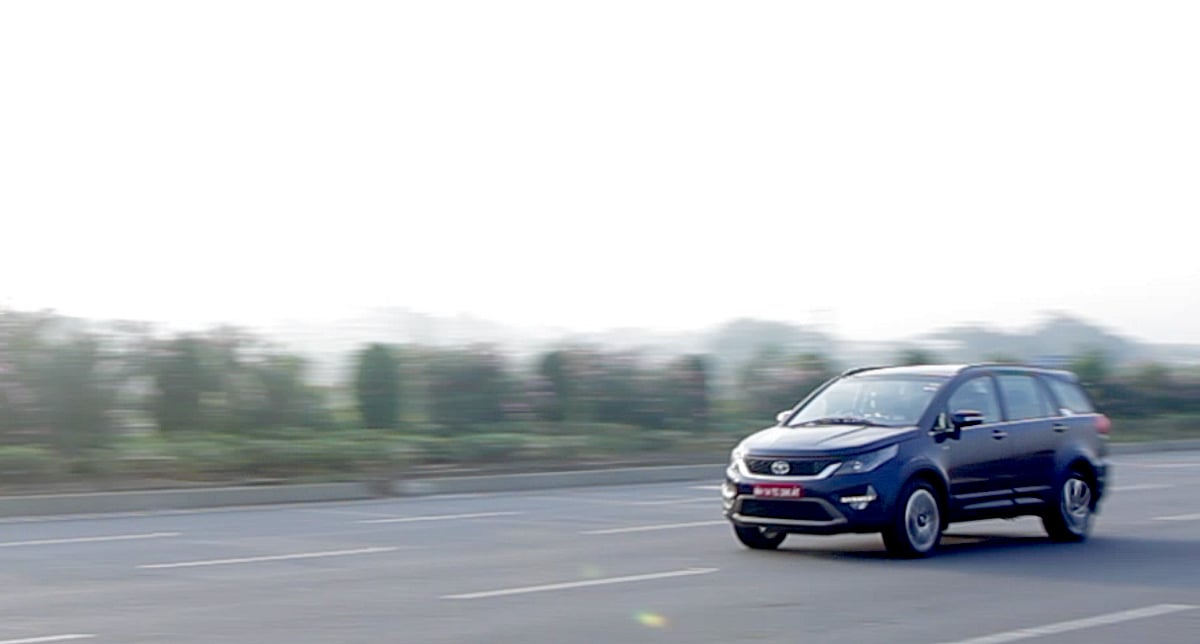 Hexa’s proportions are great for the highway, but the big size could pose a challenge for cities’ stop and go traffic. (Photo Courtesy: Tata Motors)
